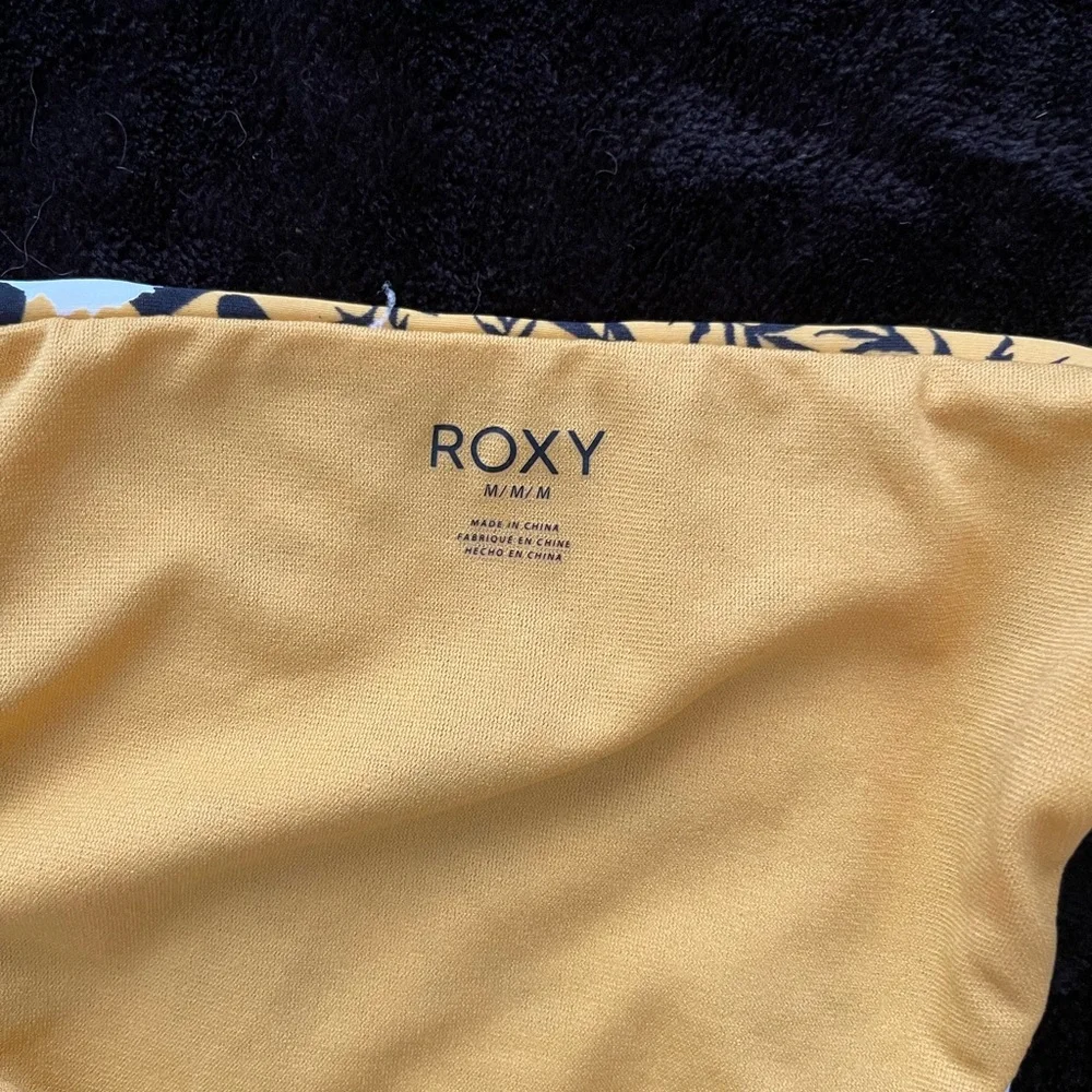Roxy bottoms - Picture 3 of 3